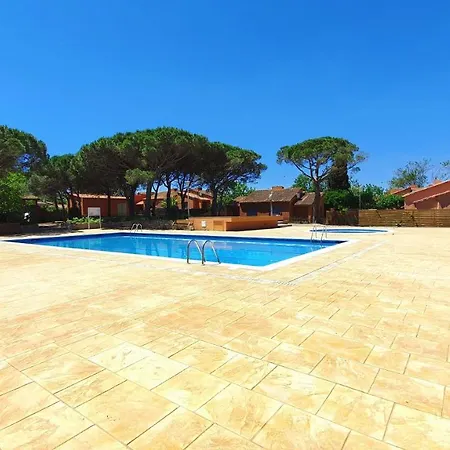 Casa Pinell Mar 111 *